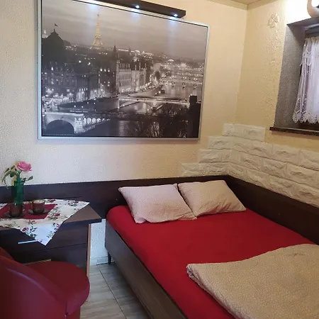 Bed & Breakfast Klinkierowa Komnata Hnězdno