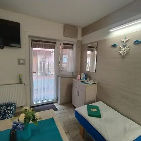 Klinkierowa Komnata Bed & Breakfast 3*