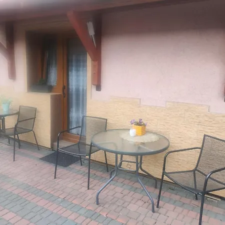 Klinkierowa Komnata Bed & Breakfast